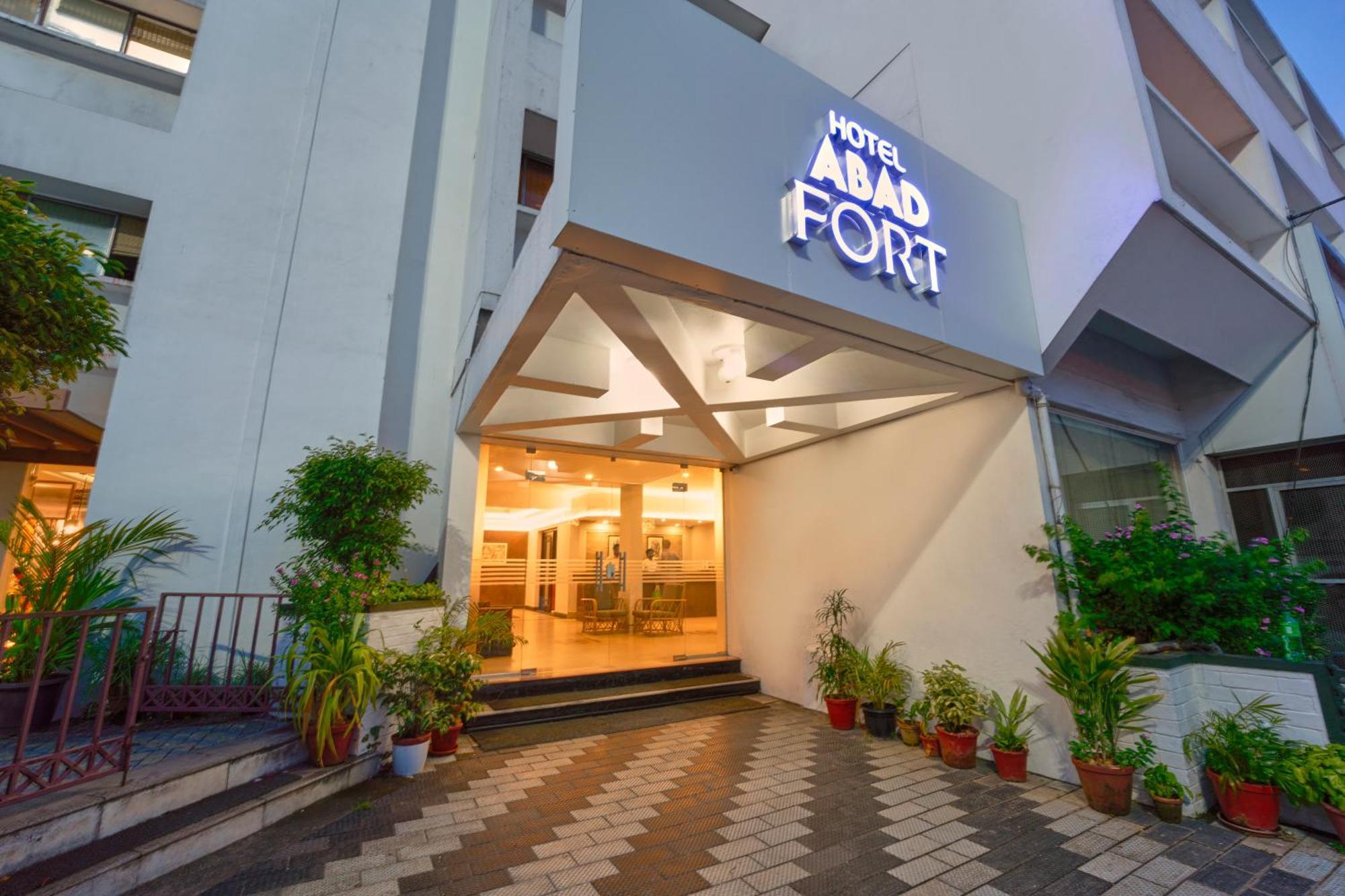 Abad Fort Kochi Esterno foto